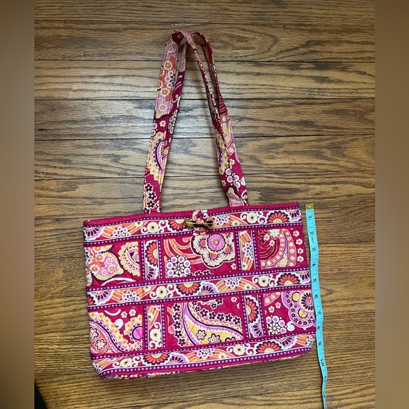 Vera Bradley 9 x 13 inch Tote Bag - Picture 2 of 6